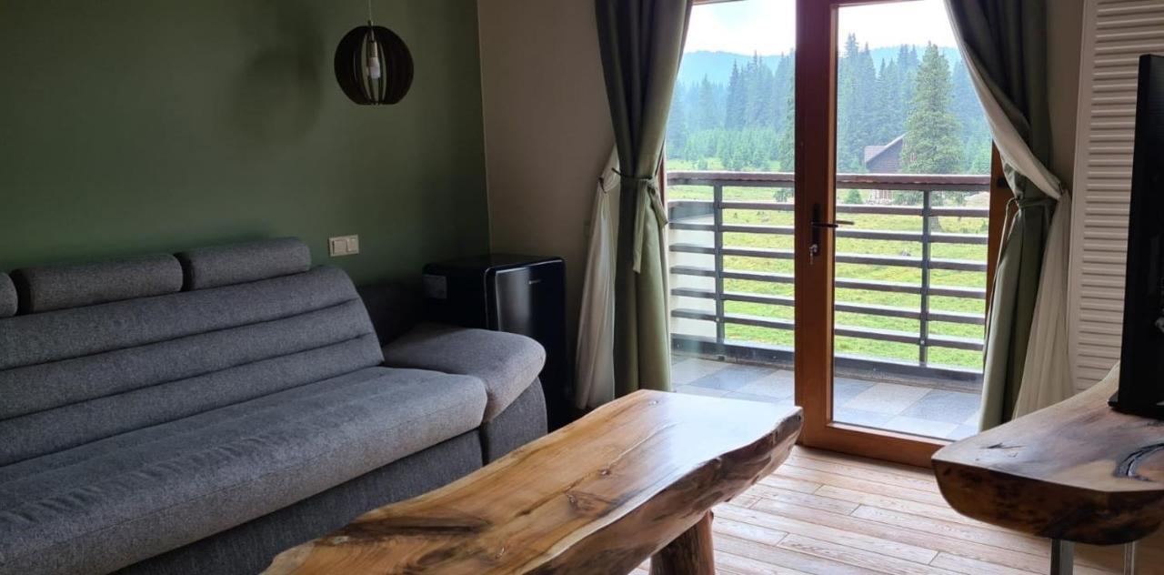 Casa Iustin Otel Moroeni Dış mekan fotoğraf