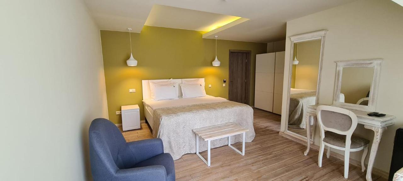 Casa Iustin Otel Moroeni Dış mekan fotoğraf